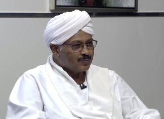 مبارك الفاضل ينتقد فكرة لقاء الجنرالين: ساذجة مبارك الفاضل ينتقد فكرة لقاء الجنرالين: ساذجة