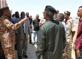 البرهان يتفقد عمليات تأهيل مطار عطبرةويوجه بافتتاحه خلال العام البرهان يتفقد عمليات تأهيل مطار عطبرةويوجه بافتتاحه خلال العام