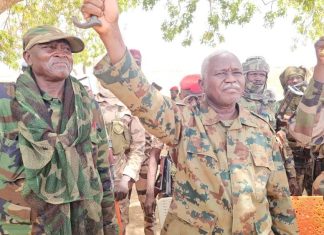 والي شمال دارفور يتفقد الدفاعات الأمامية للقوات المشتركة بالمحور الغربي للفاشر والي شمال دارفور يتفقد الدفاعات الأمامية للقوات المشتركة بالمحور الغربي للفاشر