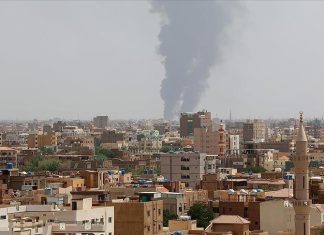 اشتباكات عنيفة بين الجيش السوداني والدعم السريع شمال دارفور اشتباكات عنيفة بين الجيش السوداني والدعم السريع شمال دارفور