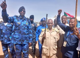 مدير شرطة النيل الابيض يتفقد اقسام شرطة بمحلية السلام الحدوديه مدير شرطة النيل الابيض يتفقد اقسام شرطة بمحلية السلام الحدوديه