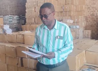 وزارةالتربية والتوجيه بالقضارف تستلم 72 ألف كتابا للعام الدراسي الجديد وزارةالتربية والتوجيه بالقضارف تستلم 72 ألف كتابا للعام الدراسي الجديد