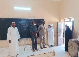 تنفيذي حلفا يتفقد المدارس ويؤكد استئناف الدراسة يوم غدا الأحد تنفيذي حلفا يتفقد المدارس ويؤكد استئناف الدراسة يوم غدا الأحد