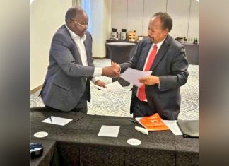 توقيع إتفاق بين حمدوك وعبد الواحد نور و “تاق برس” ينشر نص الإتفاق توقيع إتفاق بين حمدوك وعبد الواحد نور و “تاق برس” ينشر نص الإتفاق