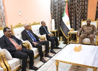 تفاصيل لقاء بين البرهان ورئيس القضاء السوداني تفاصيل لقاء بين البرهان ورئيس القضاء السوداني