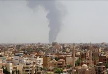 الحرب مستمرة.. كيف ينجو الاقتصاد السوداني من أزماته؟ (تقرير) الحرب مستمرة.. كيف ينجو الاقتصاد السوداني من أزماته؟ (تقرير)