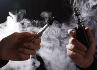 السجائر الإلكترونية.. قلق عالمي وحرب تشريعية السجائر الإلكترونية.. قلق عالمي وحرب تشريعية