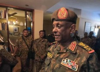 العطا يكشف معلومات جديدة عن التسليح من روسيا ويعتذر للشعب السوداني ويعترف بالتأخر في إسترداد بحري والخرطوم العطا يكشف معلومات جديدة عن التسليح من روسيا ويعتذر للشعب السوداني ويعترف بالتأخر في إسترداد بحري والخرطوم