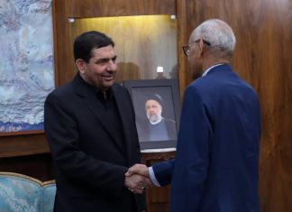 رئيس إيران يعلن عن استعداد وتعهد بشأن حرب السودان وزير الخارجية يبلغه تفاصيل مؤامرة رئيس إيران يعلن عن استعداد وتعهد بشأن حرب السودان وزير الخارجية يبلغه تفاصيل مؤامرة