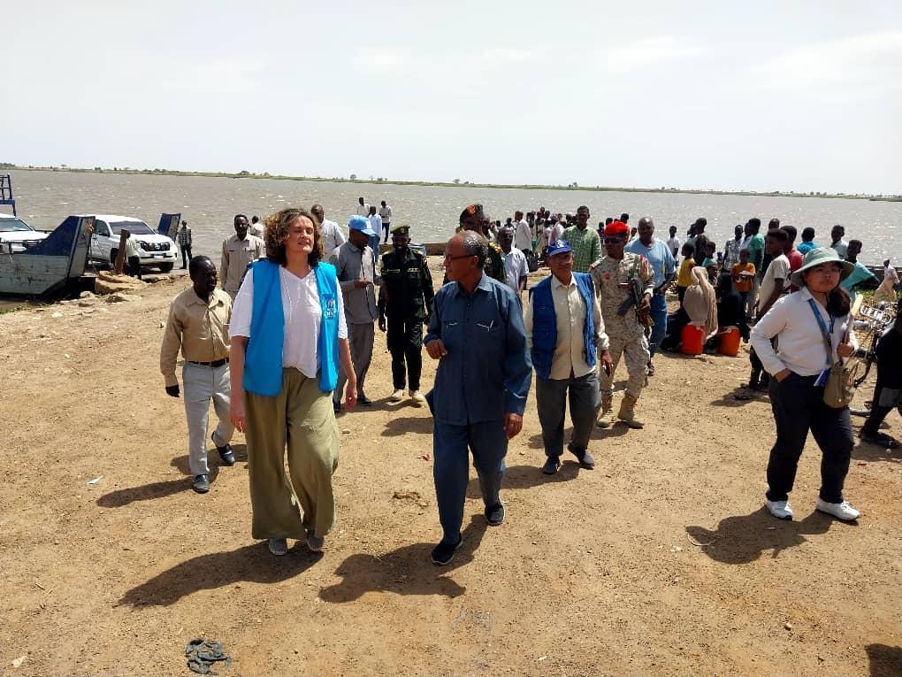 المفوض السامي لشؤون اللاجئين تقف على أوضاع اللاجئين بمحلية الجبلين المفوض السامي لشؤون اللاجئين تقف على أوضاع اللاجئين بمحلية الجبلين