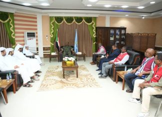 والي البحر الأحمر يلتقى بالسفير القطرى والي البحر الأحمر يلتقى بالسفير القطرى