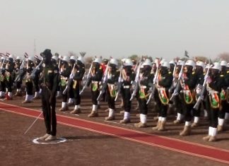 الفرقة(١١) مشاة بكسلا تحتفي بتخريج الدفعة (٢١) مدرعات الفرقة(١١) مشاة بكسلا تحتفي بتخريج الدفعة (٢١) مدرعات