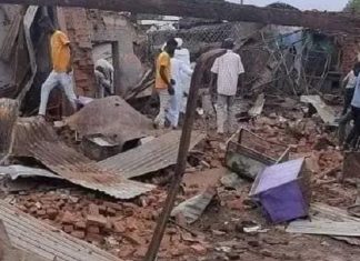 سقوط عشرات القتلى والجرحى في قصف عشوائي ومجزرة جديدة لقوات الدعم السريع على أم درمان سقوط عشرات القتلى والجرحى في قصف عشوائي ومجزرة جديدة لقوات الدعم السريع على أم درمان