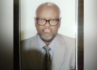 قنصل السودان باسوان يقدم واجب العزاء لاسر المتوفين قنصل السودان باسوان يقدم واجب العزاء لاسر المتوفين