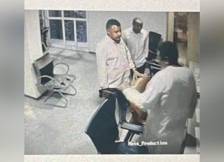 مستشار حميدتي ظهر في غرفة الكنترول..تلفزيون السودان يعلن بثّ “خيوط المؤامرة” مستشار حميدتي ظهر في غرفة الكنترول..تلفزيون السودان يعلن بثّ “خيوط المؤامرة”