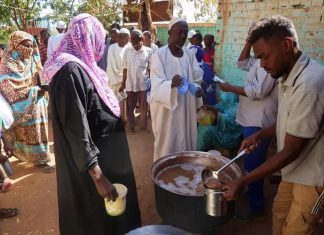 الصحة العالمية: هناك خطر حقيقي من مجاعة جماعية في السودان الصحة العالمية: هناك خطر حقيقي من مجاعة جماعية في السودان