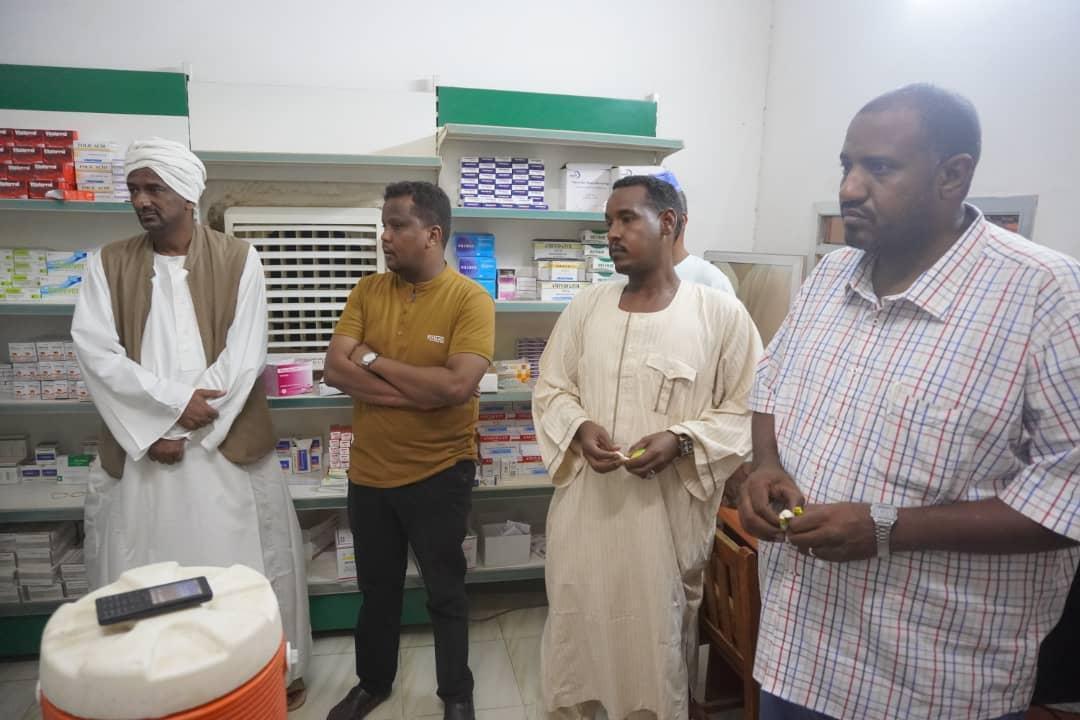 فريق اشرافي من التأمين الصحي يقف علي منافذ تقديم الخدمات بكسلا فريق اشرافي من التأمين الصحي يقف علي منافذ تقديم الخدمات بكسلا