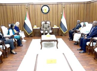 رئيس مجلس السيادة الإنتقالي يلتقي المدير التنفيذية لليونسيف رئيس مجلس السيادة الإنتقالي يلتقي المدير التنفيذية لليونسيف