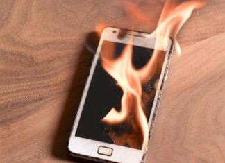 نصائح لحماية هواتفكم من الحرارة خلال الصيف نصائح لحماية هواتفكم من الحرارة خلال الصيف