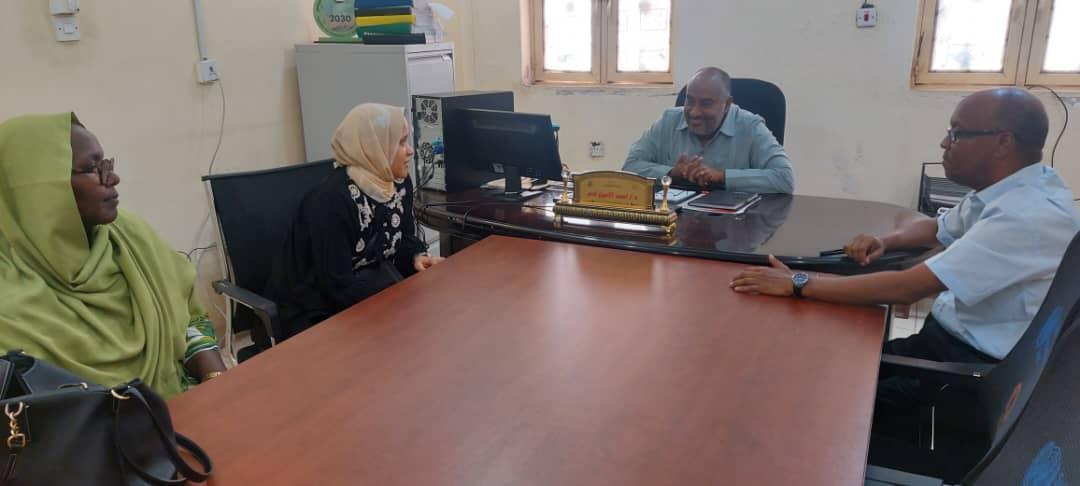مديرالصحة والتنمية الإجتماعية يستقبل مدير مركز كارتر بالسودان مديرالصحة والتنمية الإجتماعية يستقبل مدير مركز كارتر بالسودان