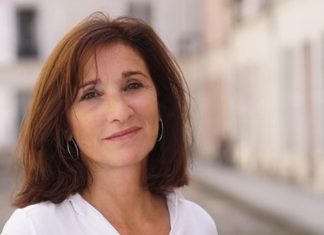 ليزلي فارين لـ”أفريقا برس”؛ عن أسباب هزيمة ماكرون في الساحل وتراجع النفوذ الفرنسي ليزلي فارين لـ"أفريقا برس"؛ عن أسباب هزيمة ماكرون في الساحل وتراجع النفوذ الفرنسي