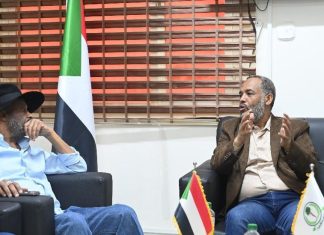 وزير الصحة يثمن الدور المجتمعي لرجال الاعمال في دعم المنظومة الصحية وزير الصحة يثمن الدور المجتمعي لرجال الاعمال في دعم المنظومة الصحية