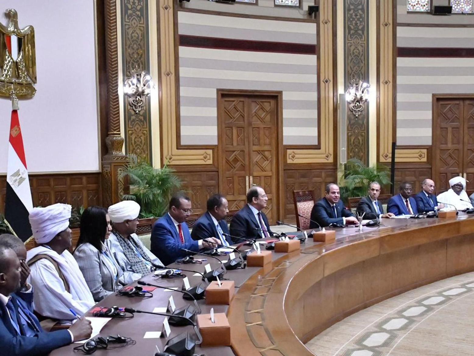 اختتام مؤتمر بمصر بشأن الأزمة السودانية وقوى ترفض التوقيع على بيانه الختامي اختتام مؤتمر بمصر بشأن الأزمة السودانية وقوى ترفض التوقيع على بيانه الختامي