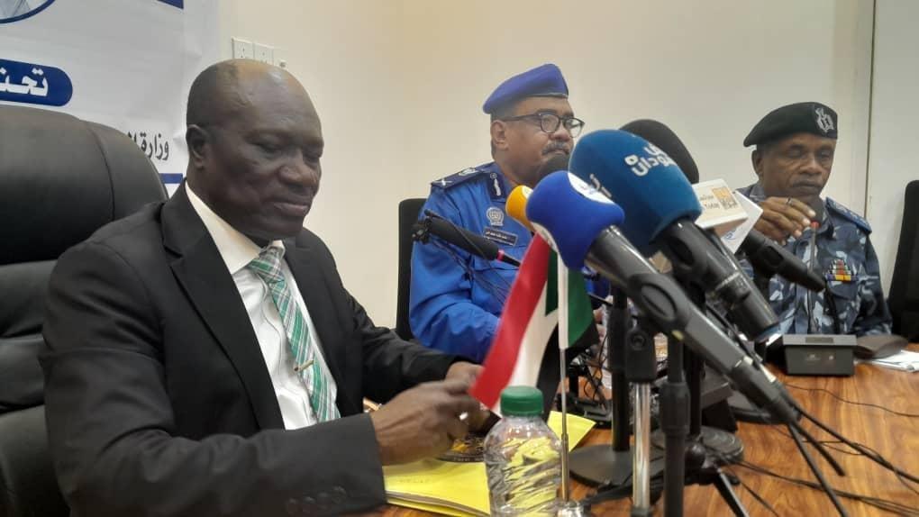 السودان يعلن تسليم الأمم المتحدة معلومات عن إرهابيين بـ”القاعدة” أطلقت سراحهم الدعم السريع السودان يعلن تسليم الأمم المتحدة معلومات عن إرهابيين بـ”القاعدة” أطلقت سراحهم الدعم السريع