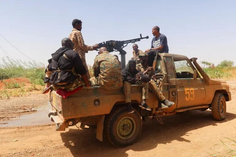 الجيش السوداني يكشف عن مقتل 100 فرد من الدعم السريع في عمليات نوعية الجيش السوداني يكشف عن مقتل 100 فرد من الدعم السريع في عمليات نوعية