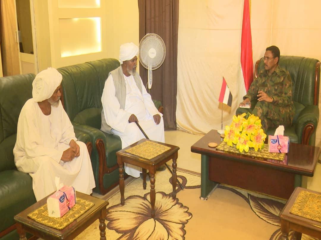 قبيلة اللحويين تؤكد وقوفها ودعمها للقوات المسلحة قبيلة اللحويين تؤكد وقوفها ودعمها للقوات المسلحة