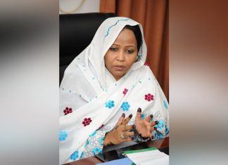 إشراقة سيد محمود تتحدث لـ”أفريقيا برس” عن الأسباب الحقيقية لدعم الإمارات للتمرد إشراقة سيد محمود تتحدث لـ"أفريقيا برس" عن الأسباب الحقيقية لدعم الإمارات للتمرد