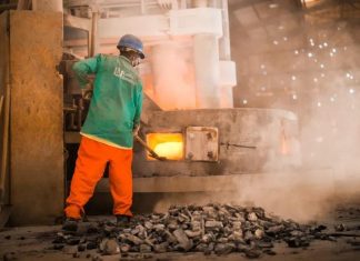 يعمل منذ 100 عام.. أقدم منجم قصدير في رواندا يعمل منذ 100 عام.. أقدم منجم قصدير في رواندا