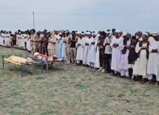 تشييع جثمان البيشي قائد عمليات الدعم السريع في سنار تشييع جثمان البيشي قائد عمليات الدعم السريع في سنار