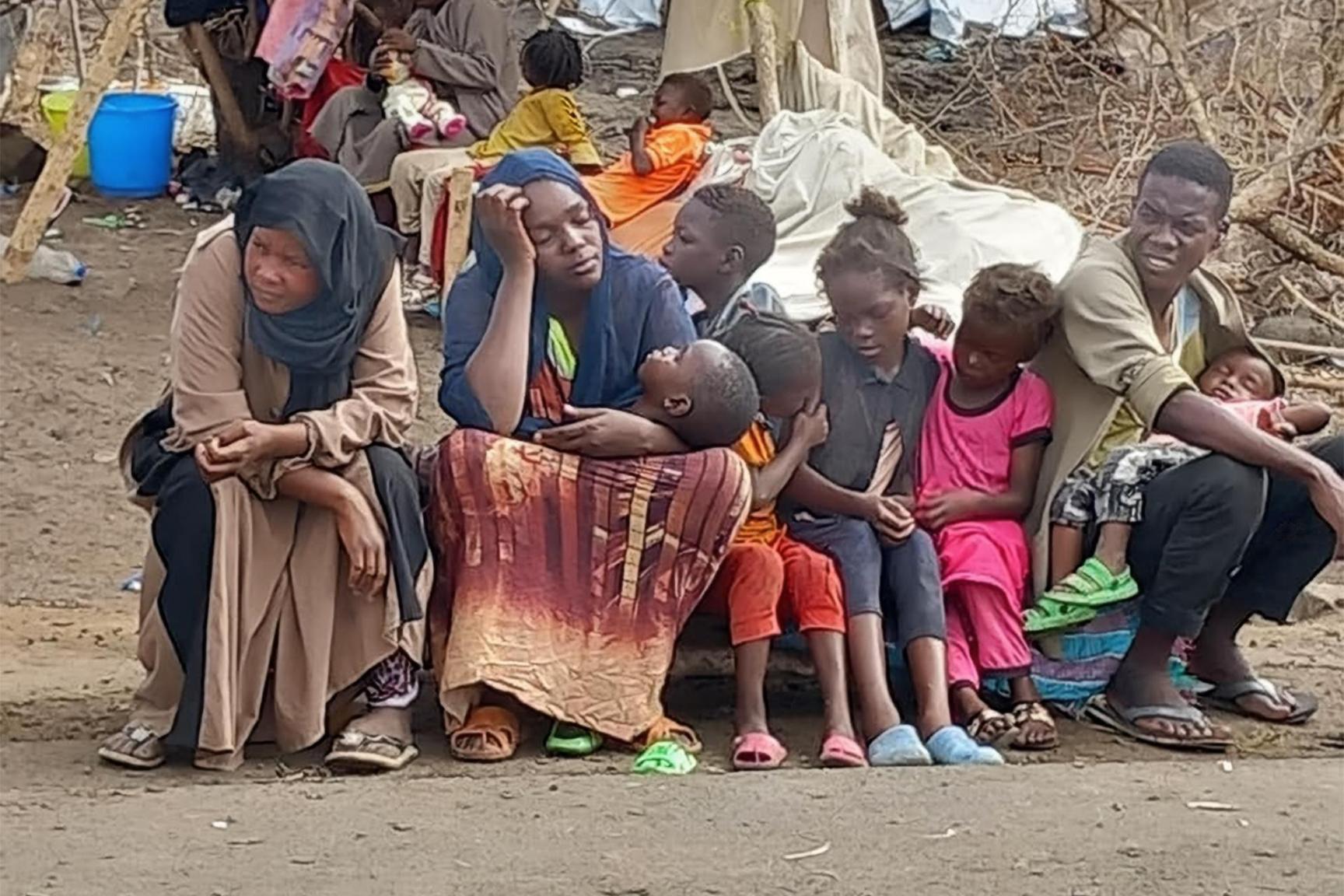 المأساة السودانية والنزوح إلى المدن المستحيلة المأساة السودانية والنزوح إلى المدن المستحيلة
