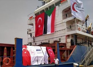 سفينة مساعدات تركية تصل السودان سفينة مساعدات تركية تصل السودان