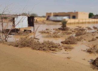 إنهيارات كلية وجزئية لعدد(50)منزلاً جراء السيول والأمطار بمنطقة الكاسنجر إنهيارات كلية وجزئية لعدد(50)منزلاً جراء السيول والأمطار بمنطقة الكاسنجر