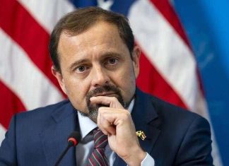 محادثات جنيف تنتهي بموافقة الجيش والدعم السريع على توفير معبرين لإيصال المساعدات الإنسانية محادثات جنيف تنتهي بموافقة الجيش والدعم السريع على توفير معبرين لإيصال المساعدات الإنسانية