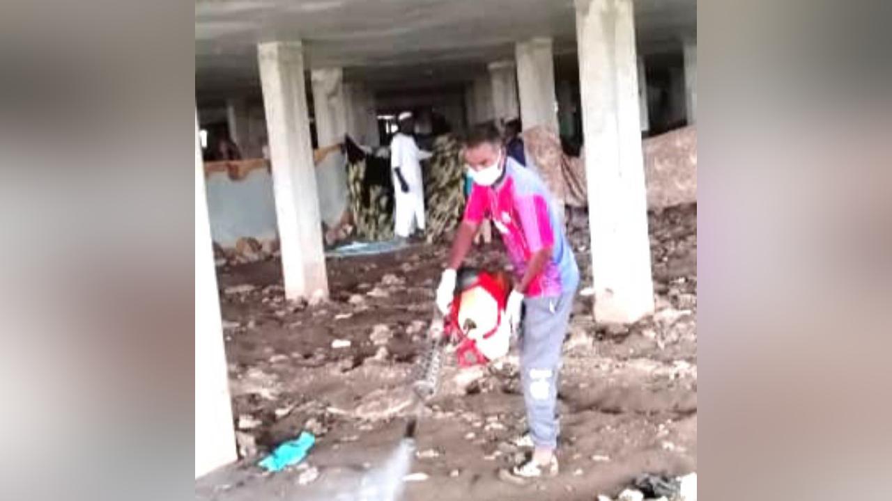 بلدية القضارف تبدأ فى عمليات مكافحة الذباب بلدية القضارف تبدأ فى عمليات مكافحة الذباب