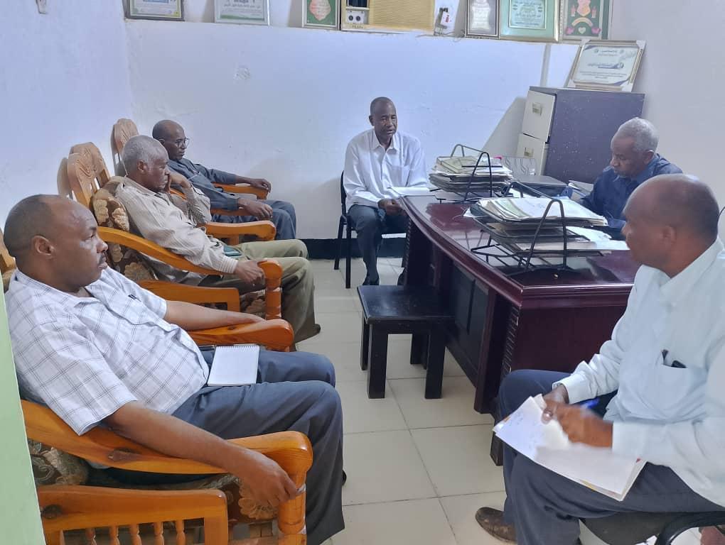 وزير التربية والتوجيه بالنيل الابيض يشيد بأداء الأجهزة الإعلامية وزير التربية والتوجيه بالنيل الابيض يشيد بأداء الأجهزة الإعلامية