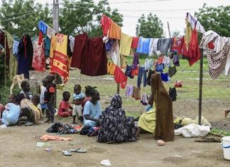 الأمم المتحدة تصف الوضع الإنساني في السودان بـ”الكارثة المطلقة” الأمم المتحدة تصف الوضع الإنساني في السودان بـ"الكارثة المطلقة"