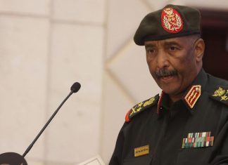 هل يتنحى البرهان؟ هل يتنحى البرهان؟