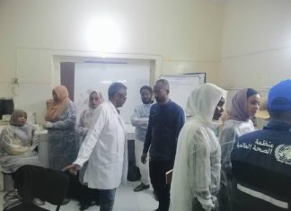 يدشن خدمات فحص الانفلونزا الموسمية بثلاث مراكز بالبحر الأحمر يدشن خدمات فحص الانفلونزا الموسمية بثلاث مراكز بالبحر الأحمر