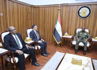 البرهان يلتقي الوفد الاعلامي السوداني المصري البرهان يلتقي الوفد الاعلامي السوداني المصري