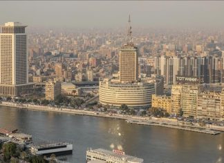 مجلس السيادة السوداني: سنرسل وفدا إلى القاهرة لمناقشة تطبيق إعلان جدة مجلس السيادة السوداني: سنرسل وفدا إلى القاهرة لمناقشة تطبيق إعلان جدة