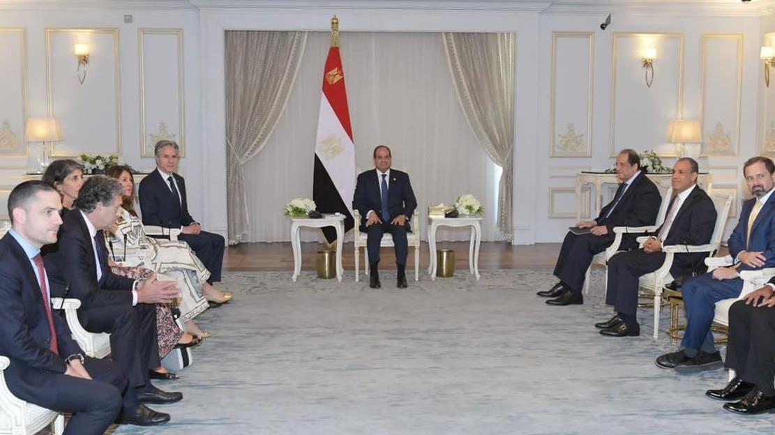 كشف أسباب تأجيل مغادرة وفد الحكومة السودانية الى القاهرة وعلاقة المبعوث الأمريكي كشف أسباب تأجيل مغادرة وفد الحكومة السودانية الى القاهرة وعلاقة المبعوث الأمريكي