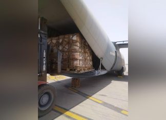 جسر بمواد اغاثية متنوعة وسيارات إسعاف من الهلال الأحمر الكويتي جسر بمواد اغاثية متنوعة وسيارات إسعاف من الهلال الأحمر الكويتي