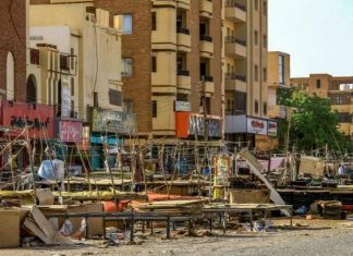 حكومة السودان تعفي أمين ديوان الضرائب من منصبه حكومة السودان تعفي أمين ديوان الضرائب من منصبه
