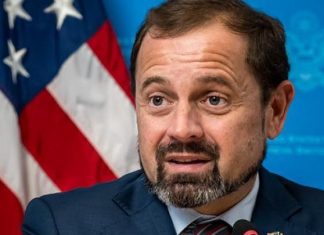 “خرق بروتوكولي” يتسبب بتأجيل المشاورات السودانية الأميركية بالقاهرة "خرق بروتوكولي" يتسبب بتأجيل المشاورات السودانية الأميركية بالقاهرة