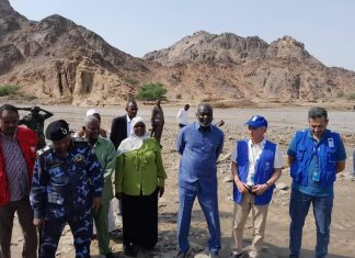 وزير المالية يتفقد منطقة سدأربعات ويعد بمعالجة جذرية لمياه بورتسودان وزير المالية يتفقد منطقة سدأربعات ويعد بمعالجة جذرية لمياه بورتسودان