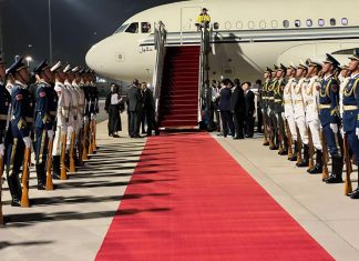 البرهان في عاصمةالتنين: فرص وتحديات التطور والنهضة في عالم متغير البرهان في عاصمةالتنين: فرص وتحديات التطور والنهضة في عالم متغير